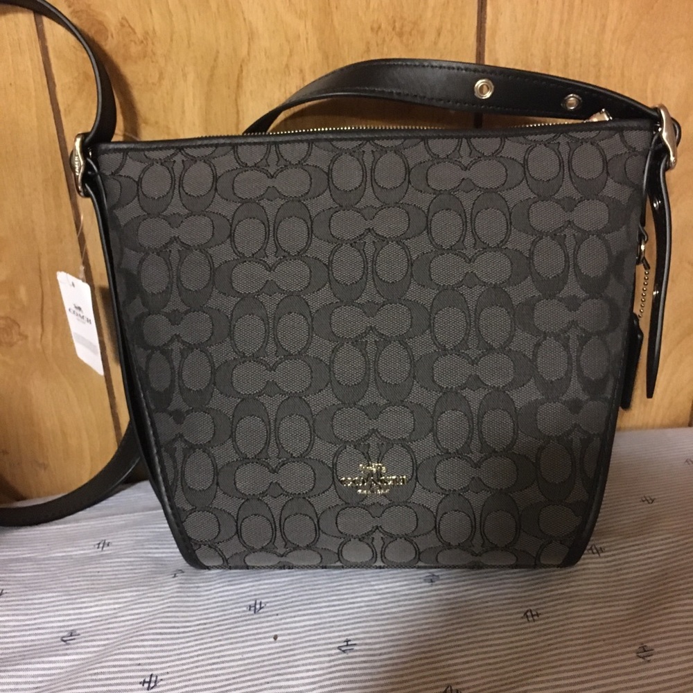 Coach crossbody - Picture 4 of 9